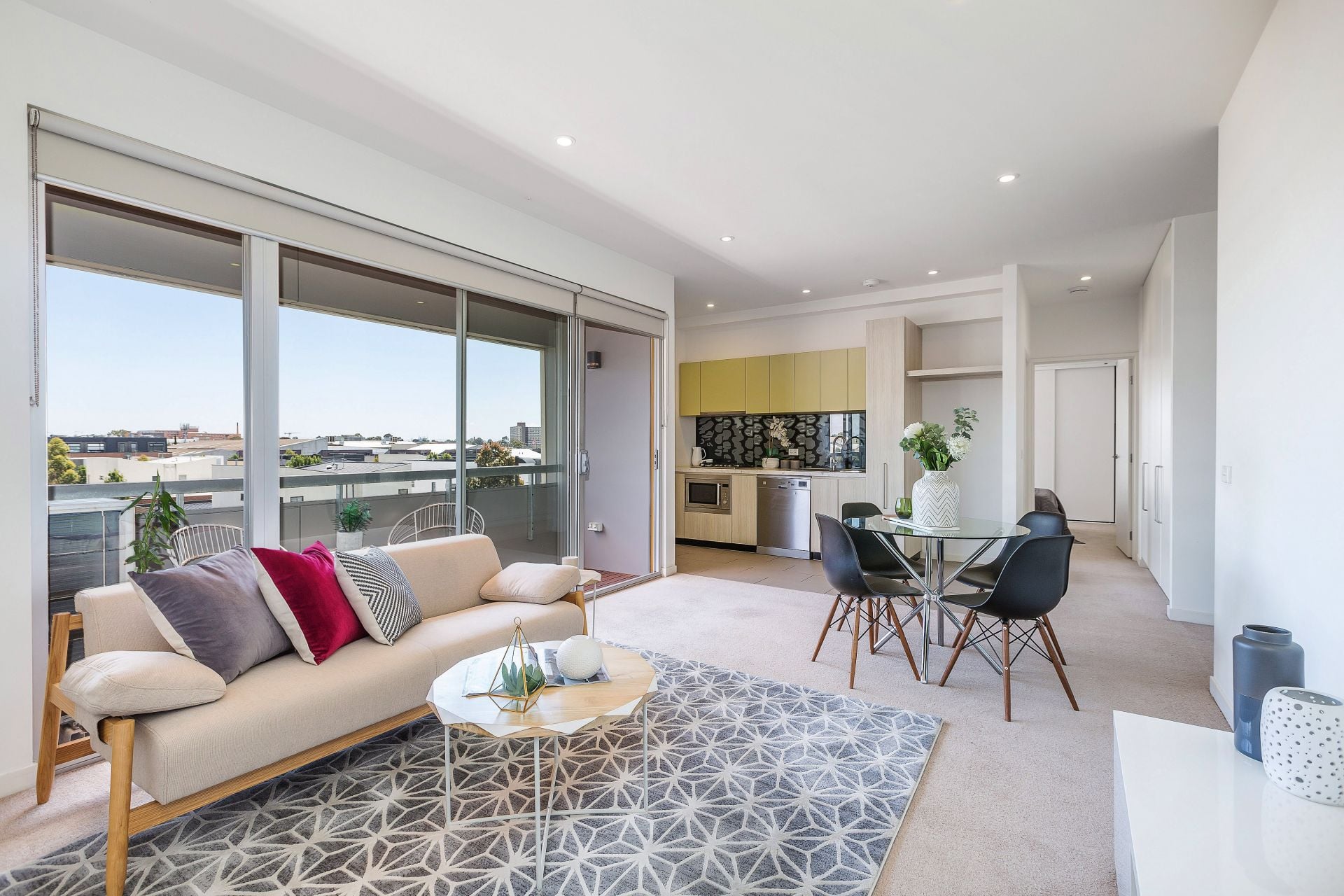 201/64 Cross Street, Footscray - Thumbnail 2