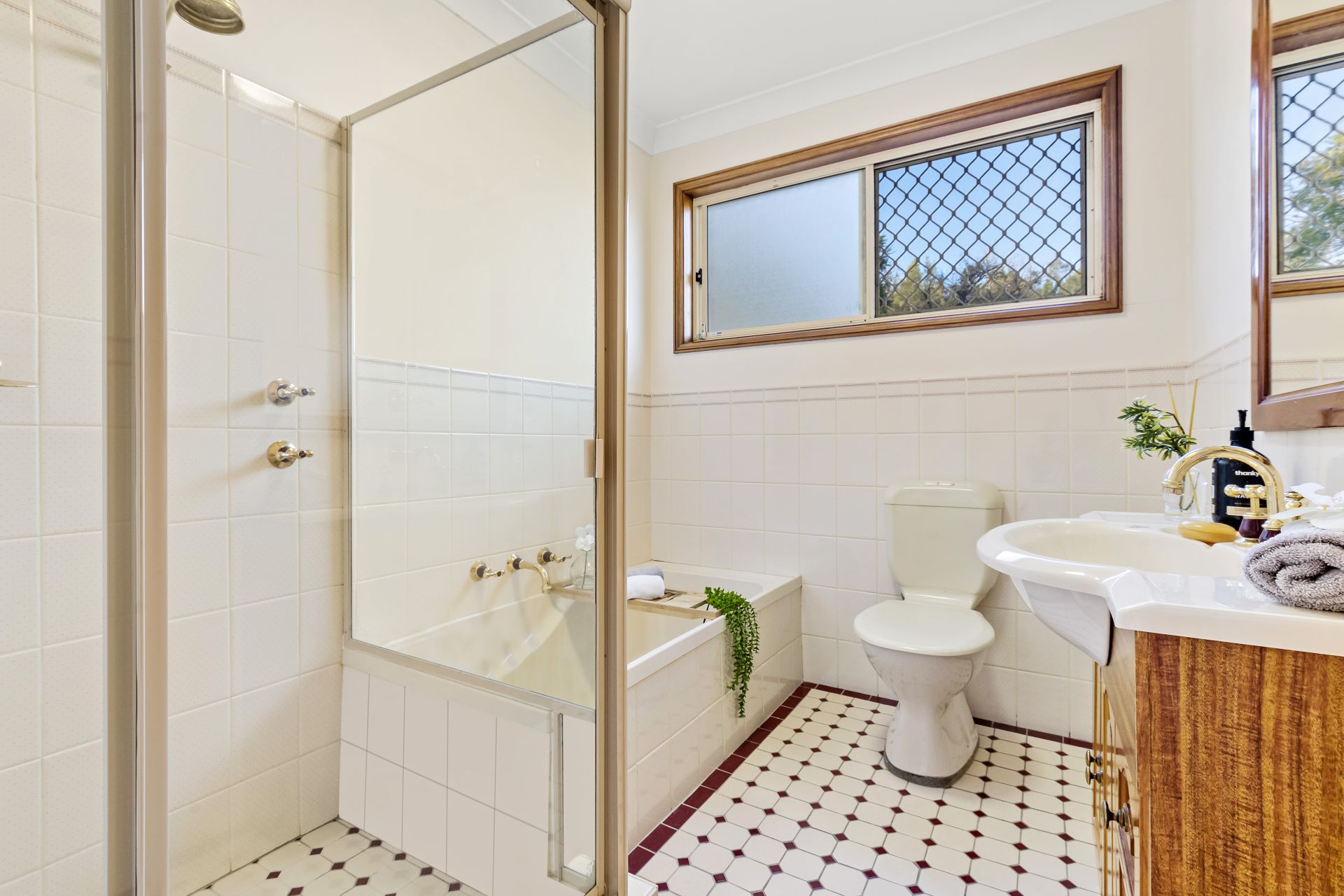 Real Estate For Sale 3a Rotherwood Avenue Asquith , NSW