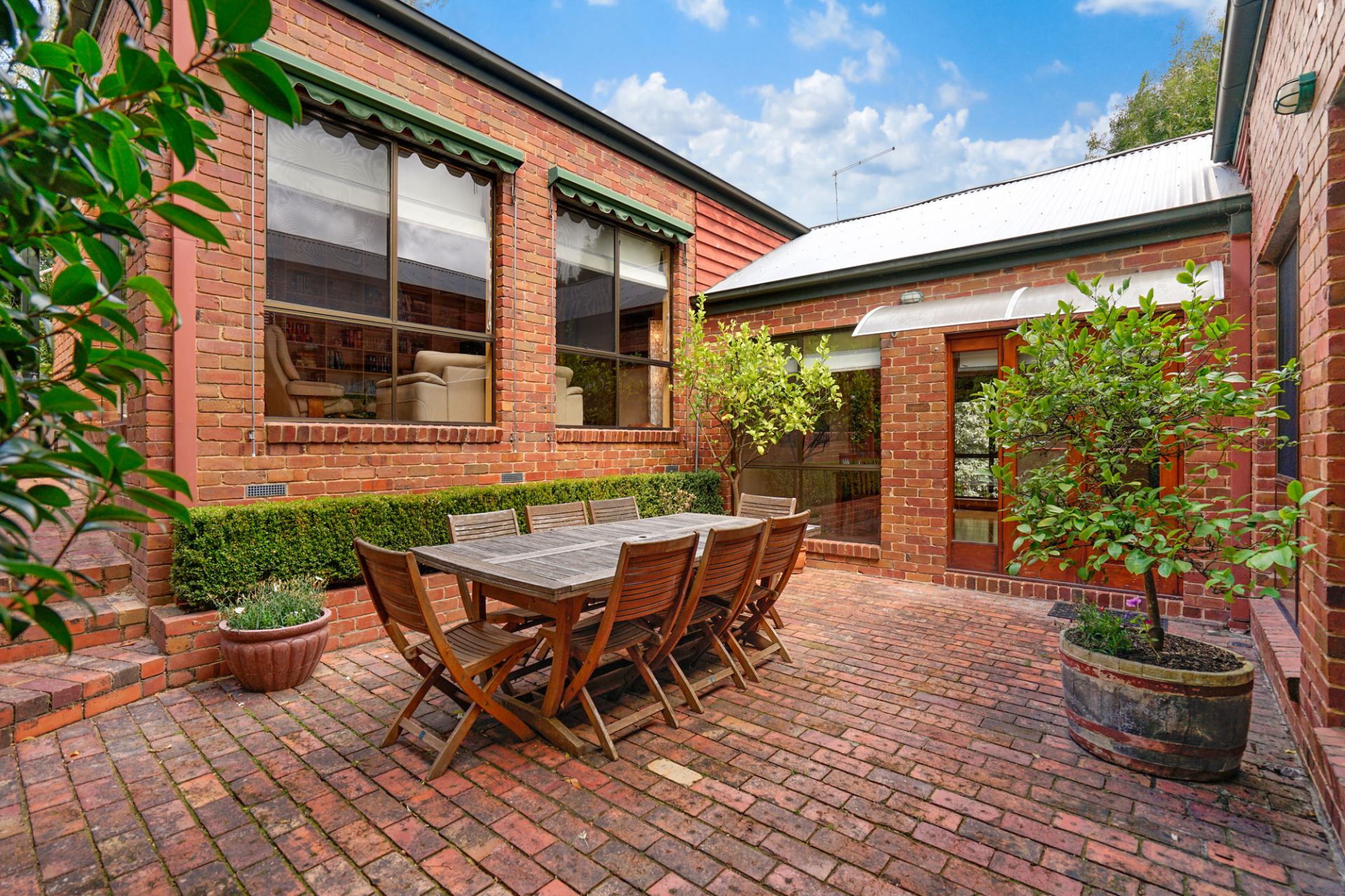 18 Nevett Crescent, Mount Helen Ballarat Real Estate Pty Ltd