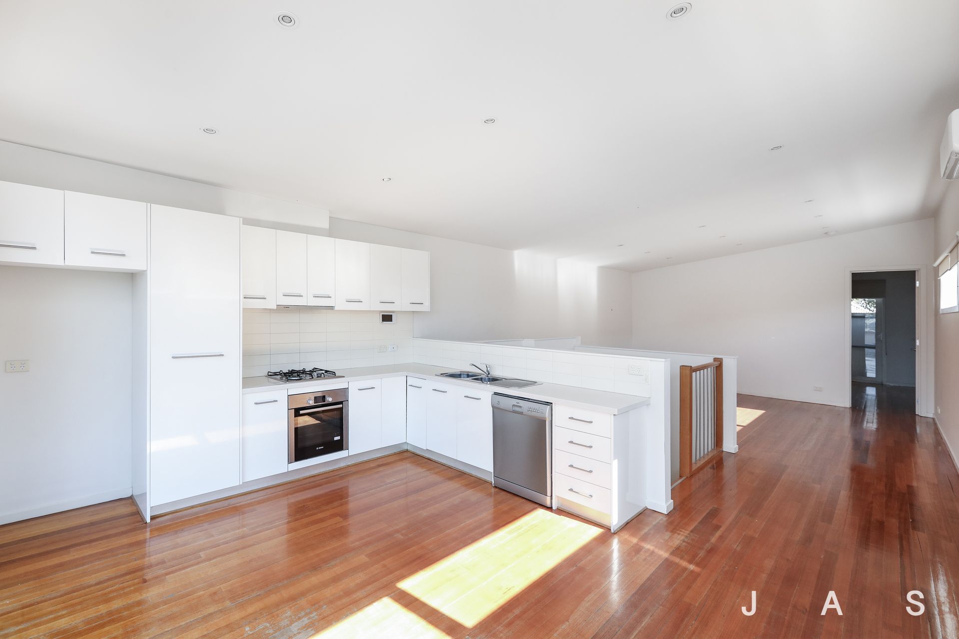 83 Franklin Street Newport VIC, Newport - Thumbnail 6