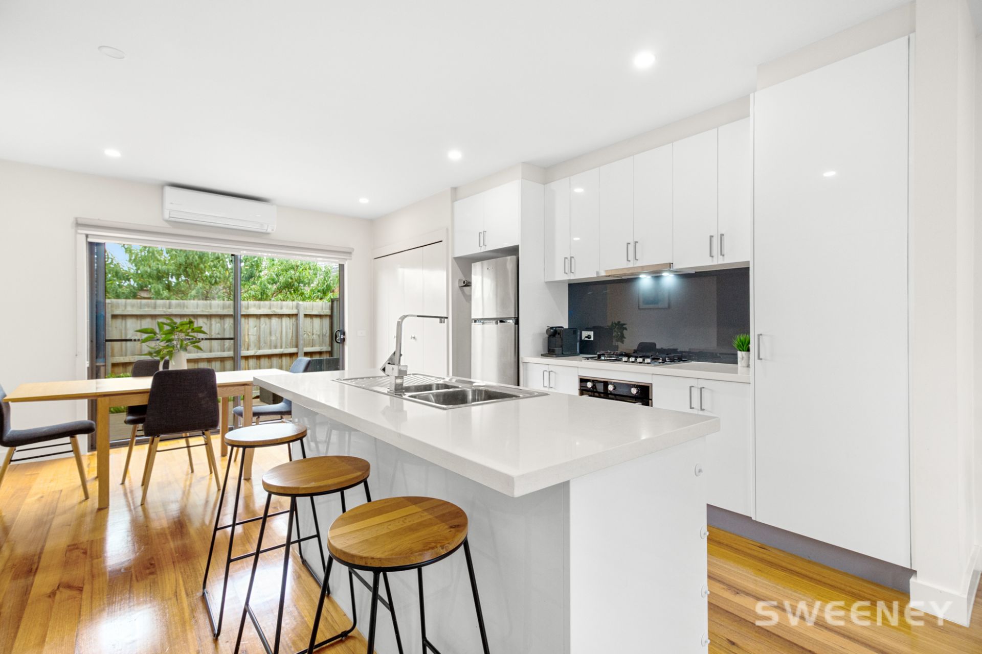 6/14 Collins Avenue, Altona North - Thumbnail 3