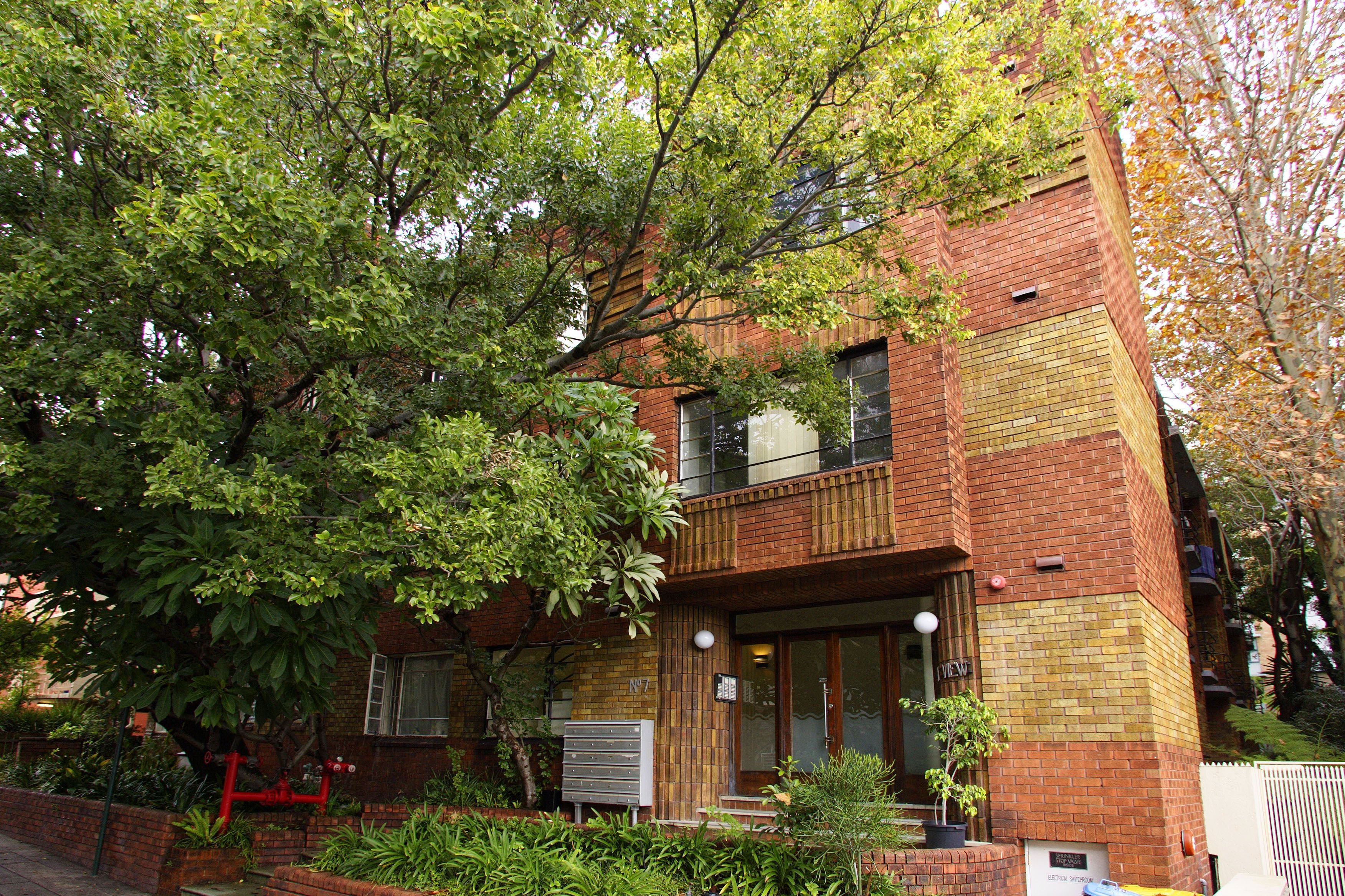 Real Estate For Lease 2/7 St Neot Avenue Potts Point , NSW