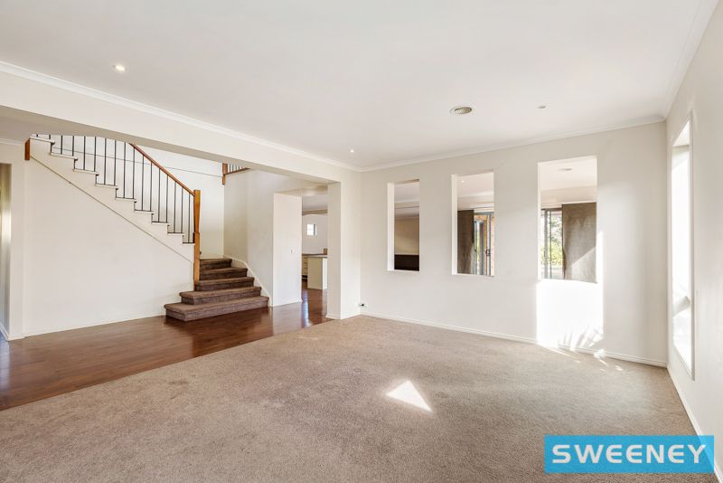 5 Riverglades Drive, Sanctuary Lakes - Thumbnail 4