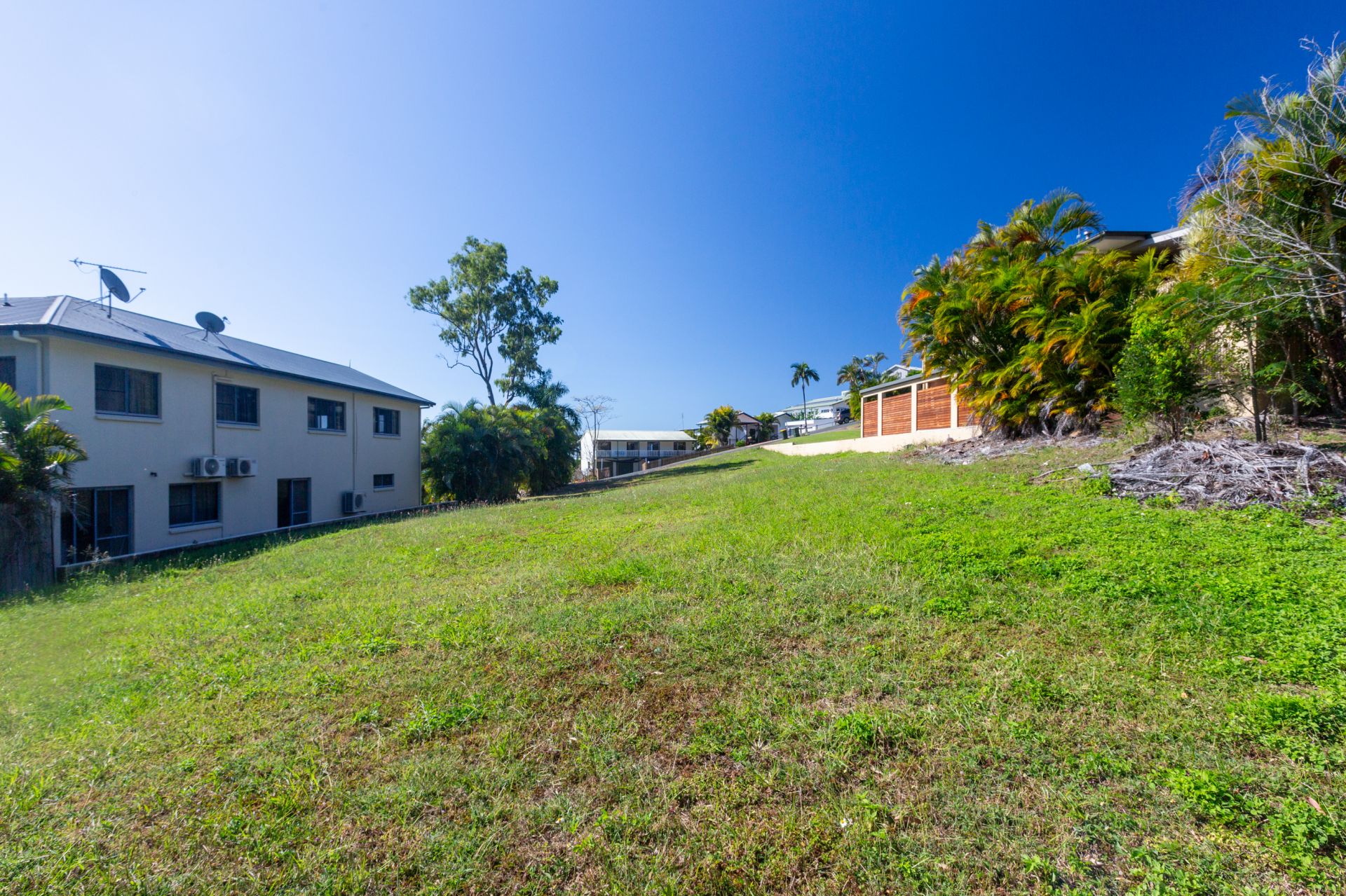 36 Island Drive, Cannonvale Taylors Property Specialists