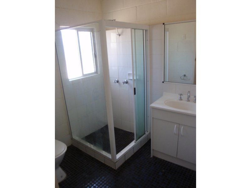 31 Hilary Street MOUNT ISA QLD, Mount Isa - Thumbnail 4