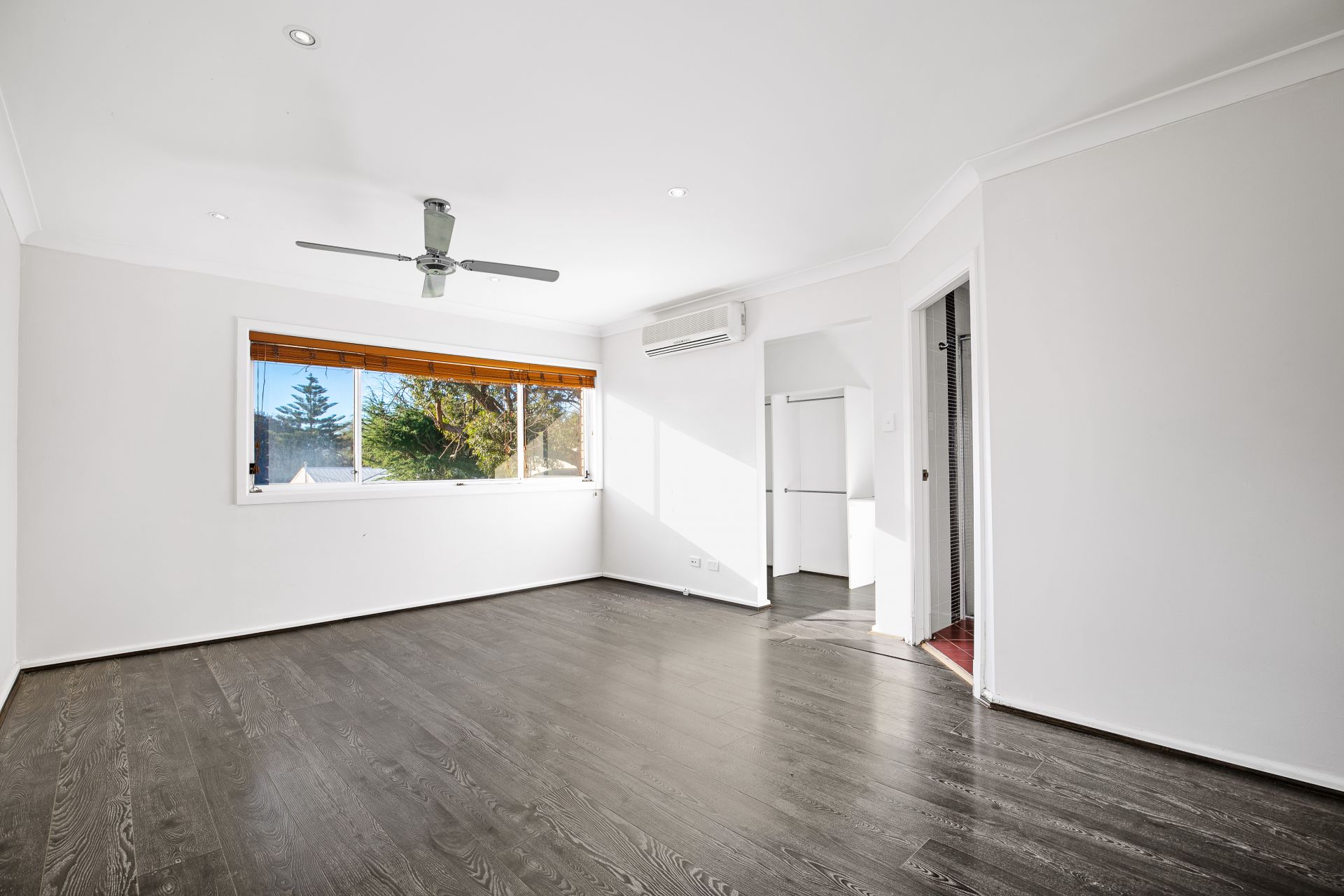 26 Gwawley Parade, Miranda, Miranda - Thumbnail 4