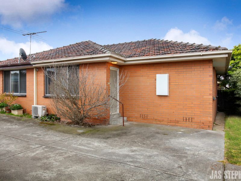 1/80 Saltley Street South Kingsville VIC, South Kingsville - Thumbnail 2