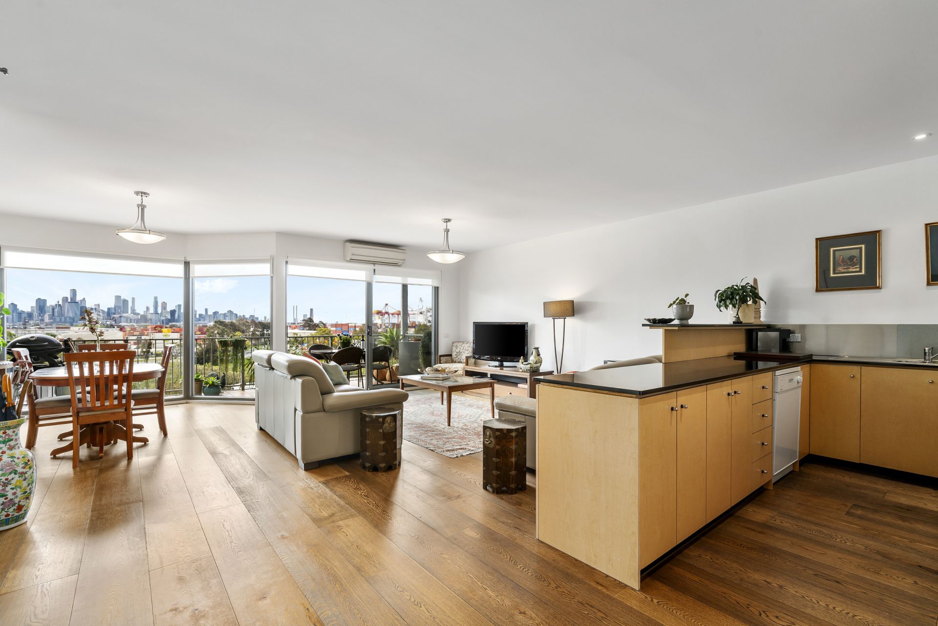 8/55 Moreland Street, Footscray - Thumbnail 2