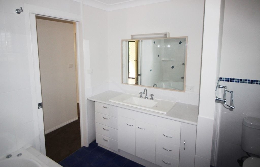 52 Waterview Cres, WEST HAVEN NSW 2443