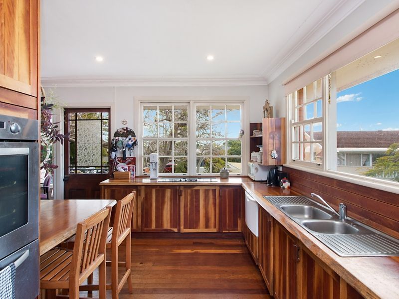 12 Oyster Point Road BANORA POINT NSW, Banora Point - Thumbnail 4