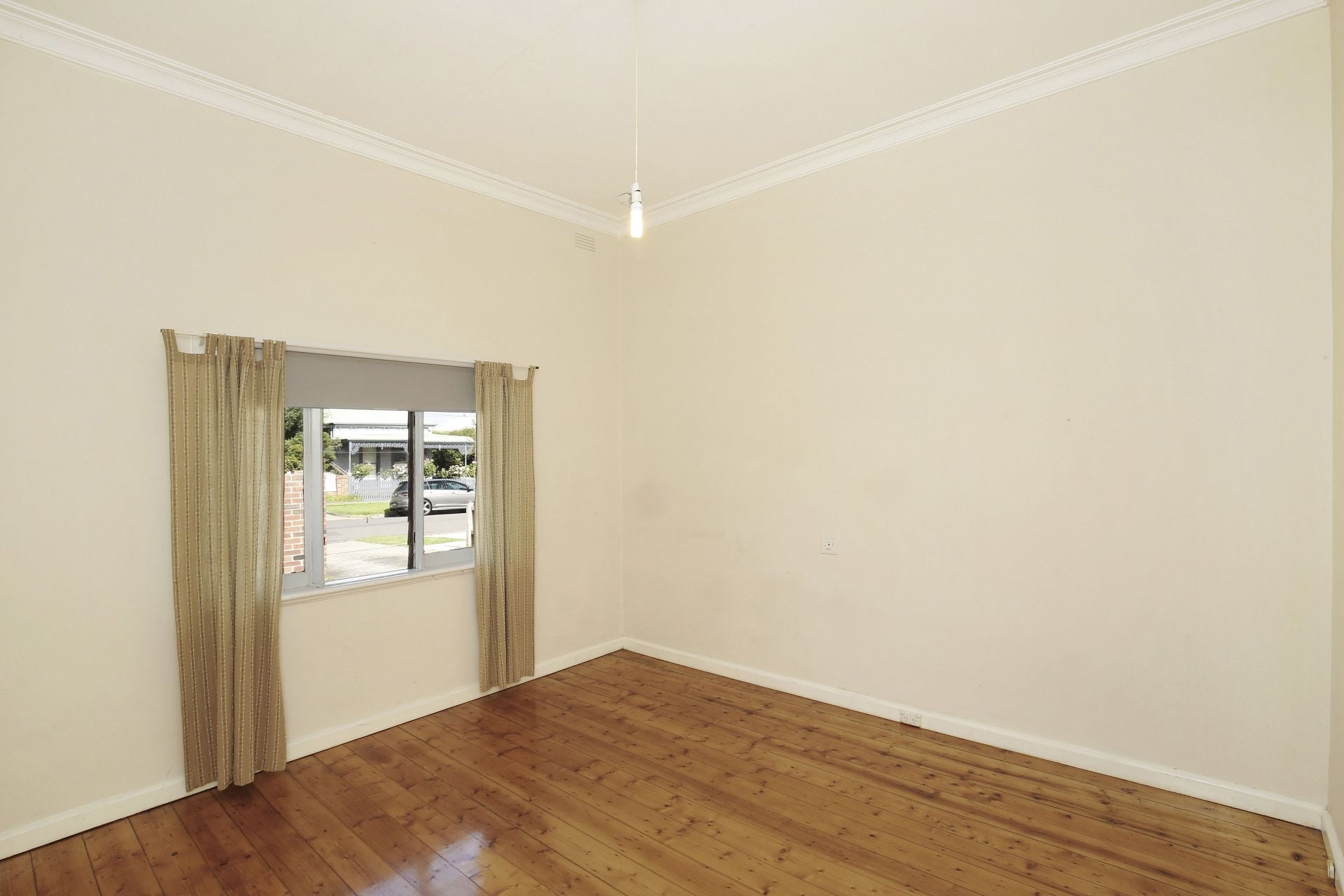 Large home in and exceptional location