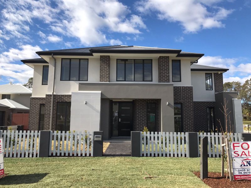 Enjoy the brand new Living !!!2 Avenue, NSW-