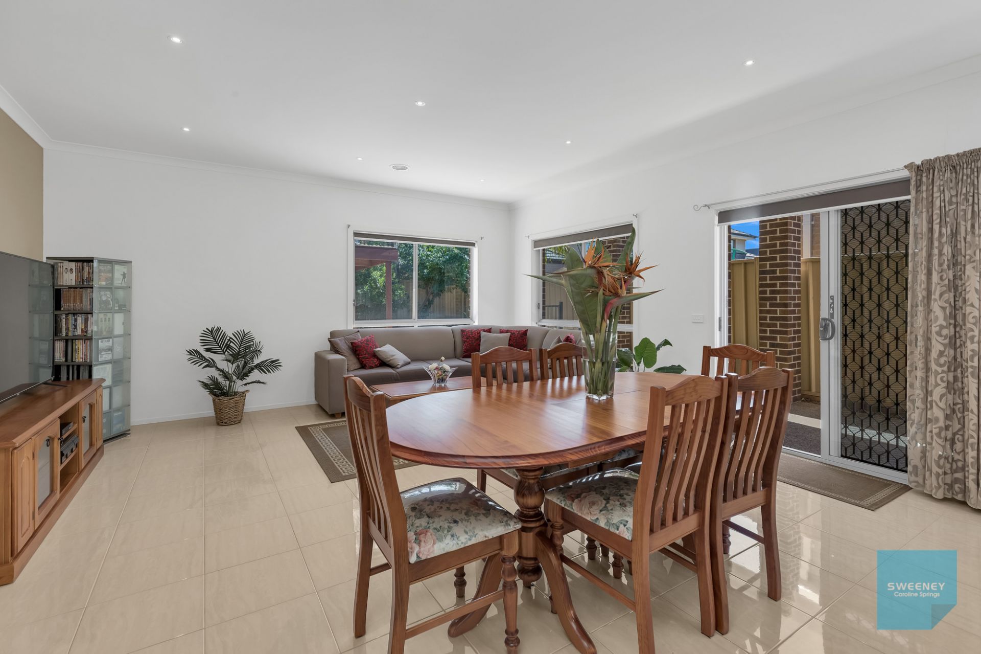 5 Briar Valley Rise, Caroline Springs - Thumbnail 8