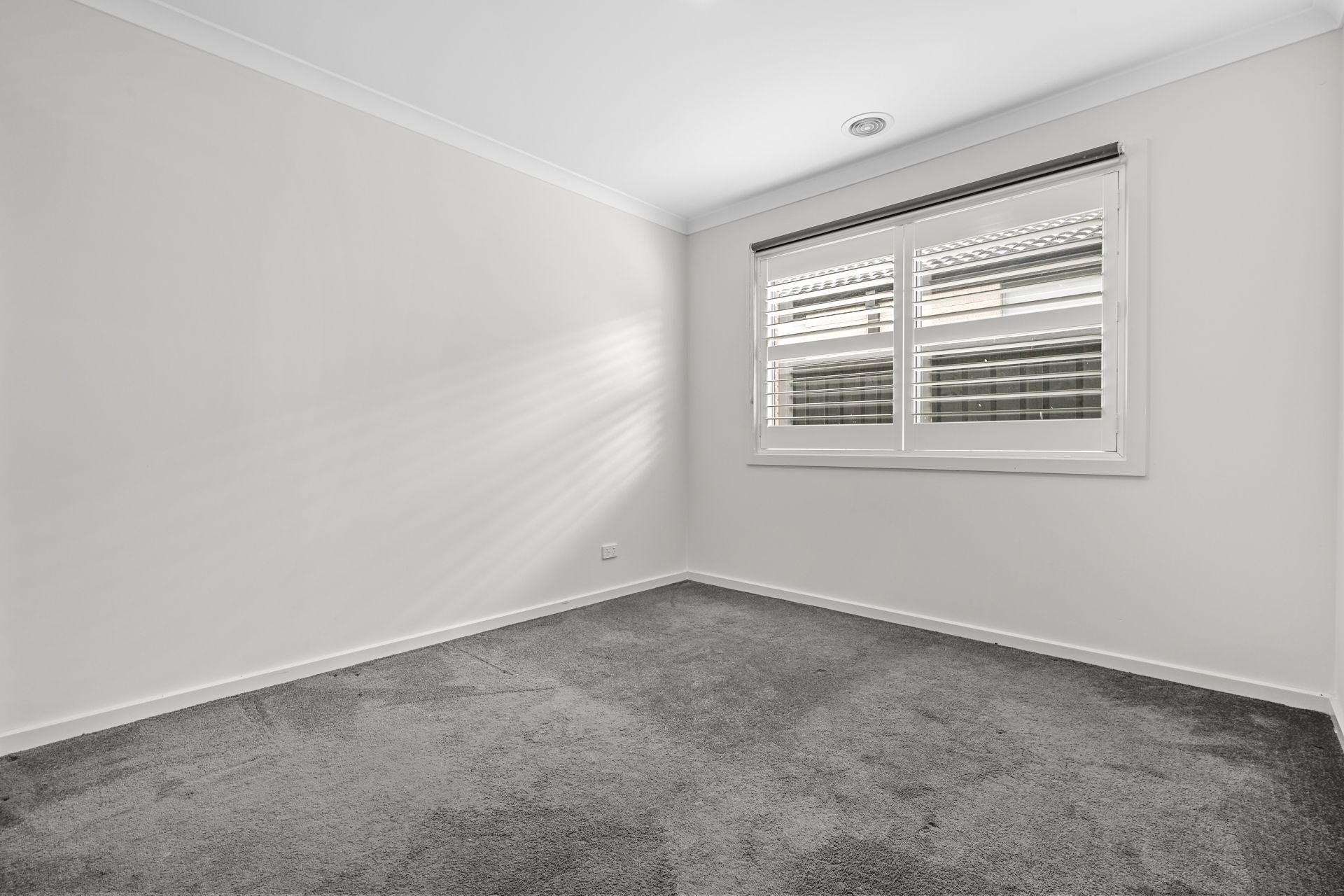 Ideal Starter Home, Investment Opportunity, or Downsizer's Dream
