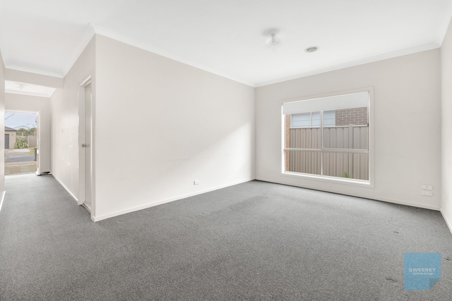 31 Oakview Parade, Caroline Springs - Thumbnail 7