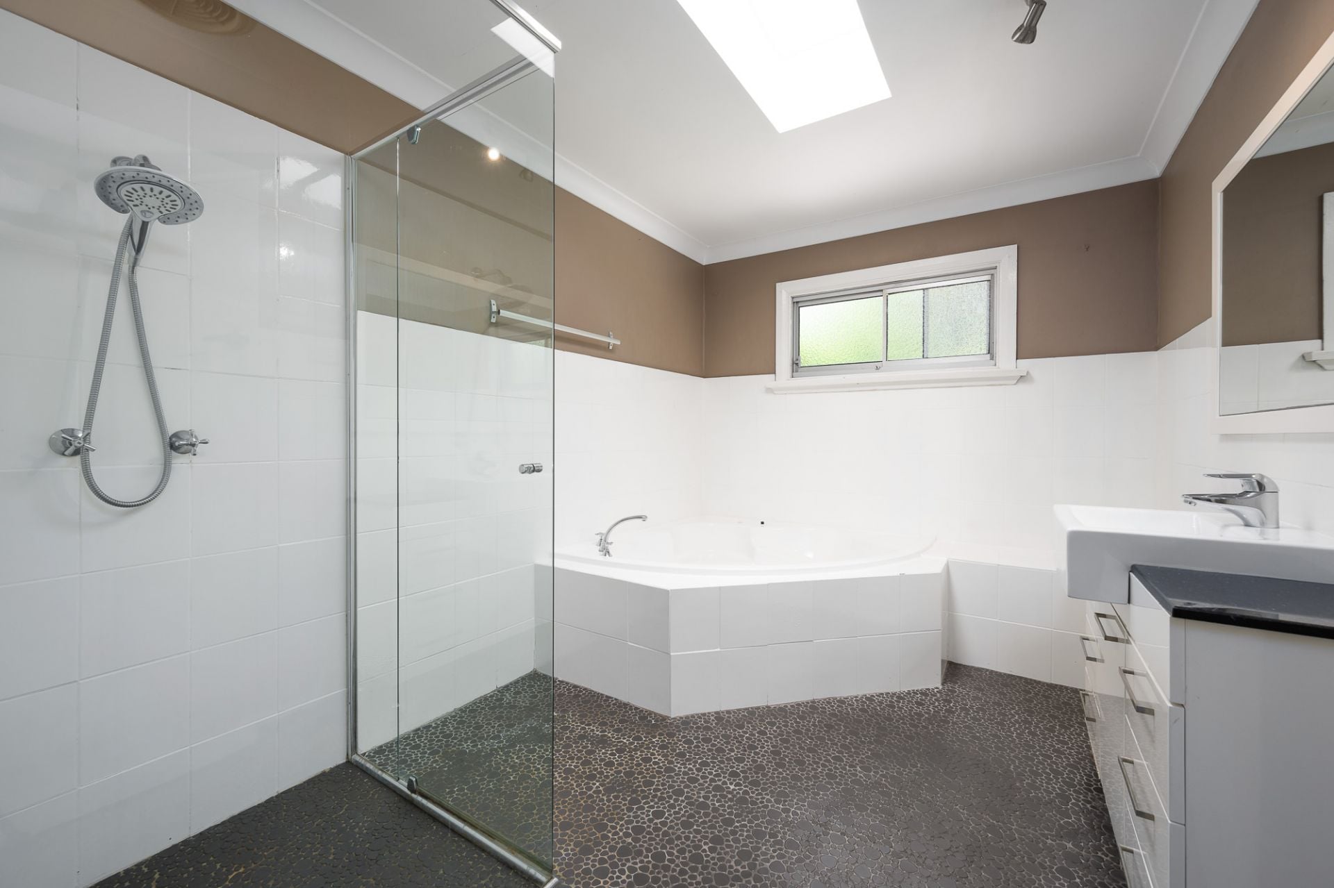 432 President Avenue Kirrawee NSW, Kirrawee - Thumbnail 4