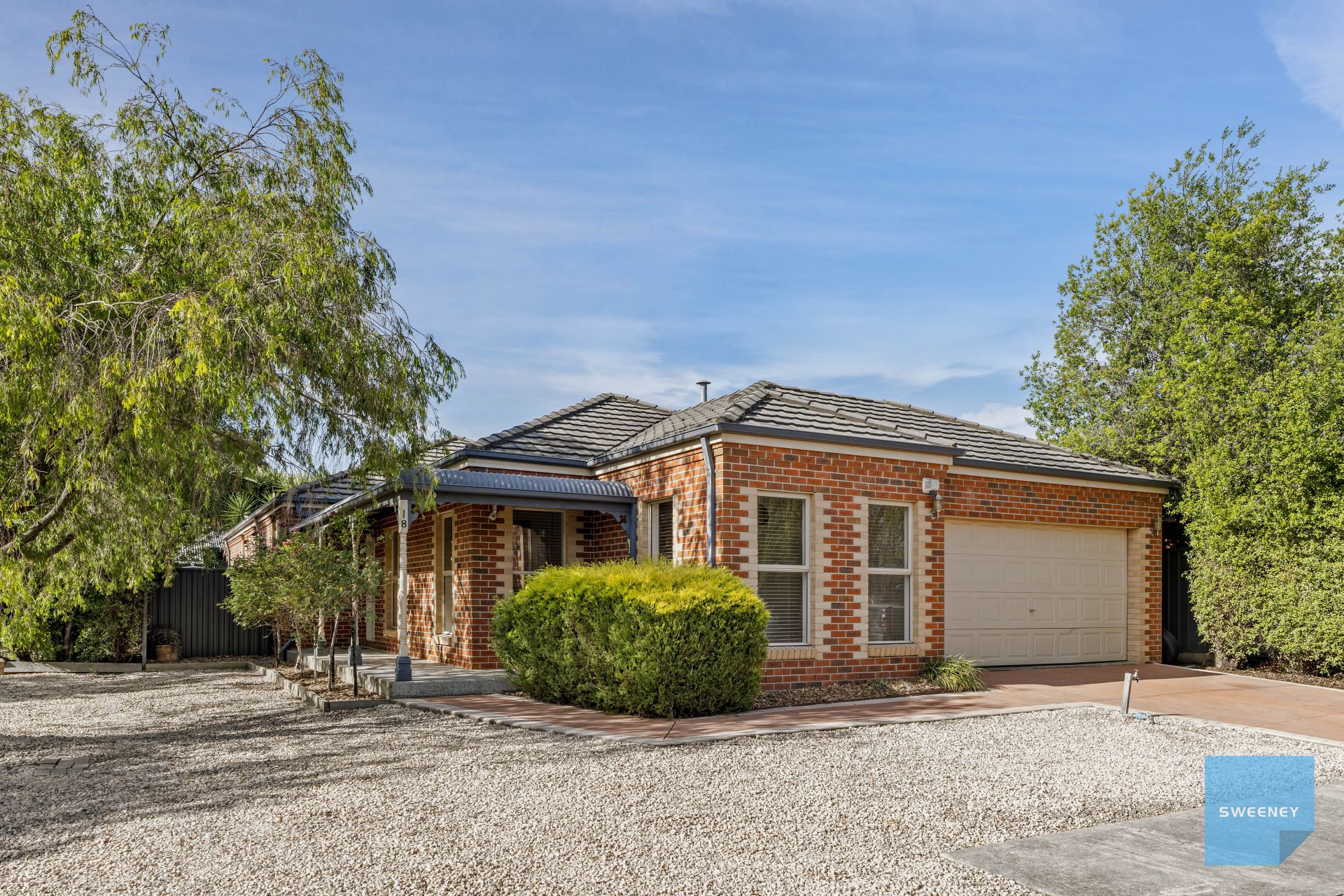18 Lancely Green, Caroline Springs - Thumbnail 2