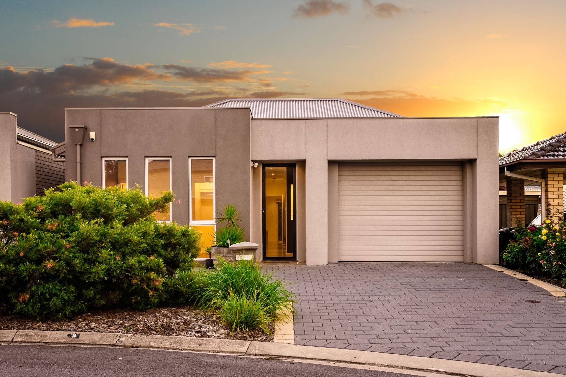 8 Flavel Place, Grange - Thumbnail 2