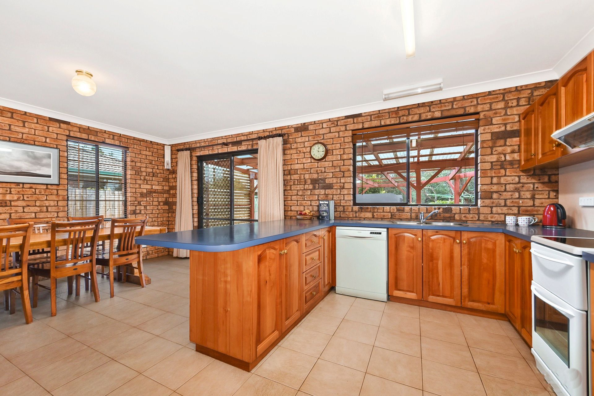 32 Harley Parade Prospect Vale, Prospect Vale - Thumbnail 6