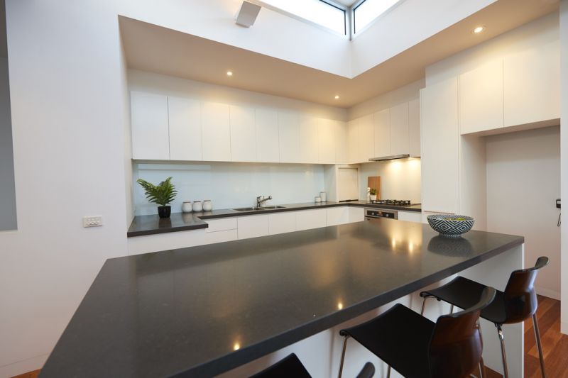 25 Hayes Lane, East Melbourne - Thumbnail 3