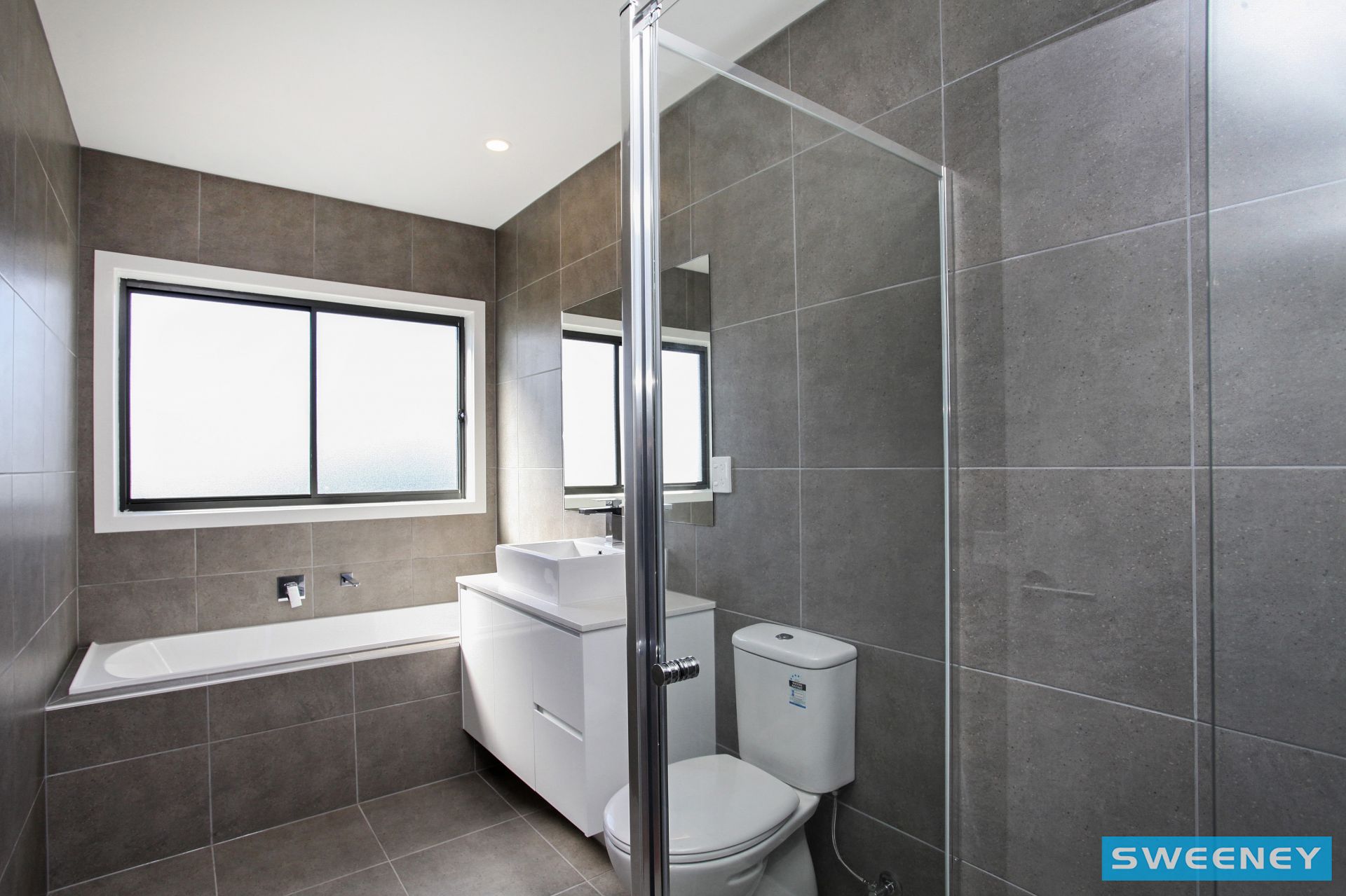 1/42 Lorimer Street, Caroline Springs - Thumbnail 7