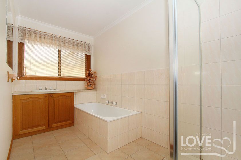 DELIGHTFUL FAMILY HOME   *Insp Fri 20th Nov @ 4:20pm & Sat 21st Nov @ 9:45am*