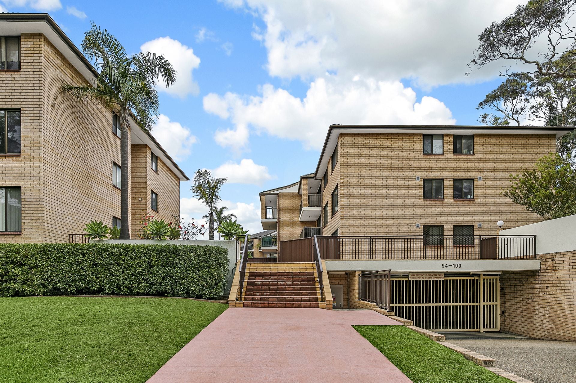 30/94-100 Flora Street Sutherland NSW, Sutherland - Thumbnail 2