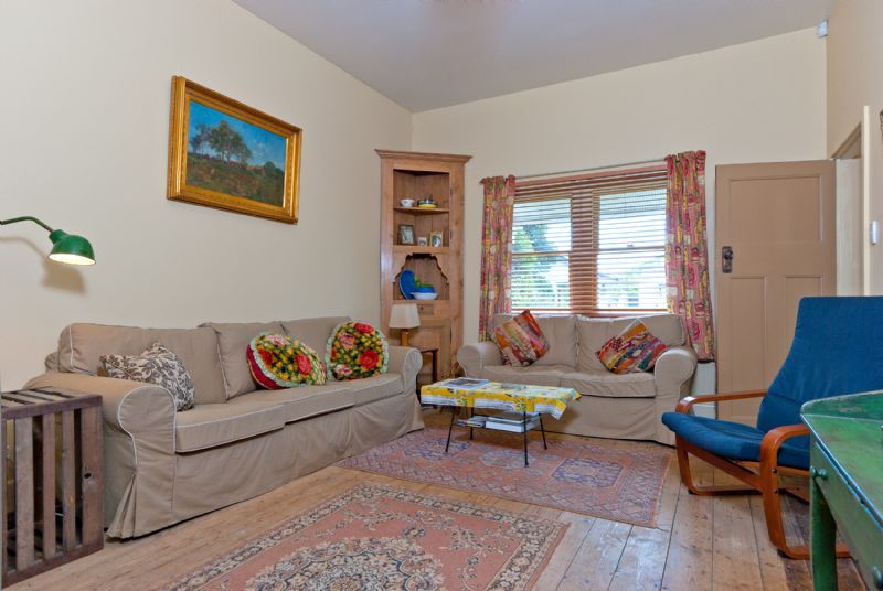 156 Chirnside Street, Kingsville - Thumbnail 6