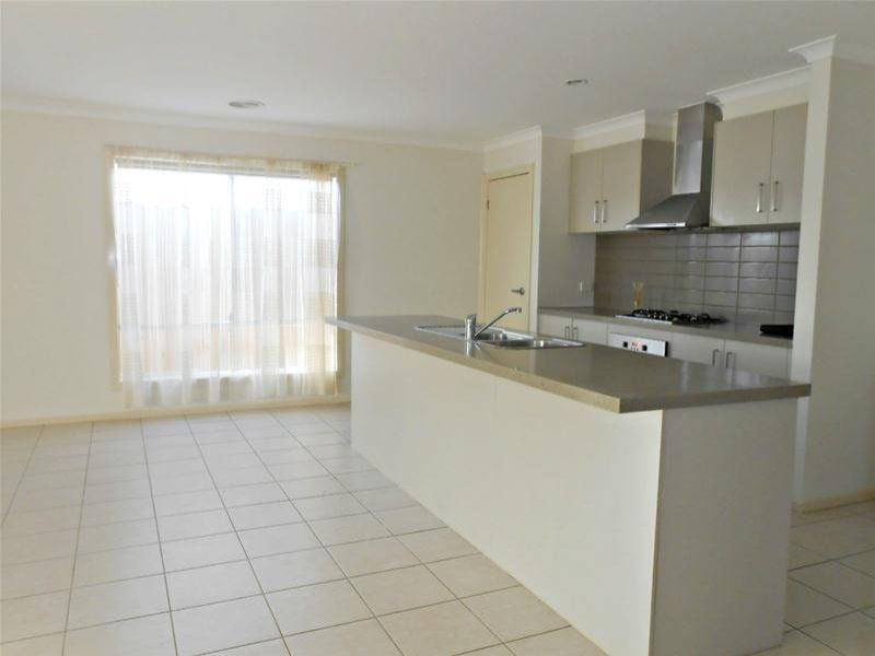 BEST VALUE FOR MONEY IN MERNDA! **OPEN FOR INSPECTION ON SATURDAY 23RD NOVEMBER @ 10:15-10:30AM**