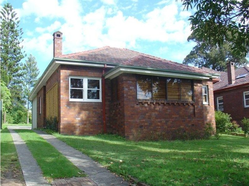 472 Penshurst Street,Roseville/ CHATSWOOD NSW, Chatswood - Thumbnail 2