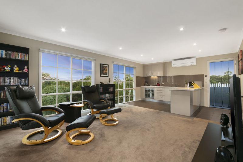 12 Wynyard Street, Glen Waverley - Thumbnail 6