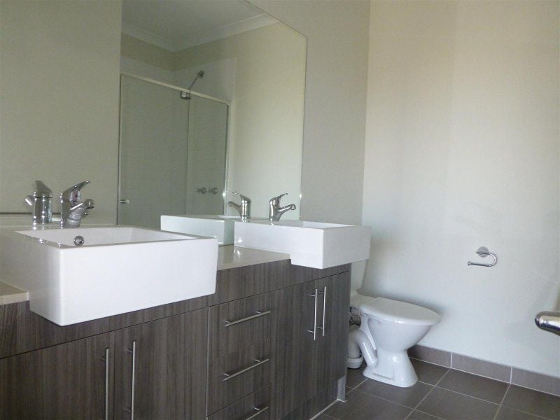 22 Nest Place, Point Cook - Thumbnail 5