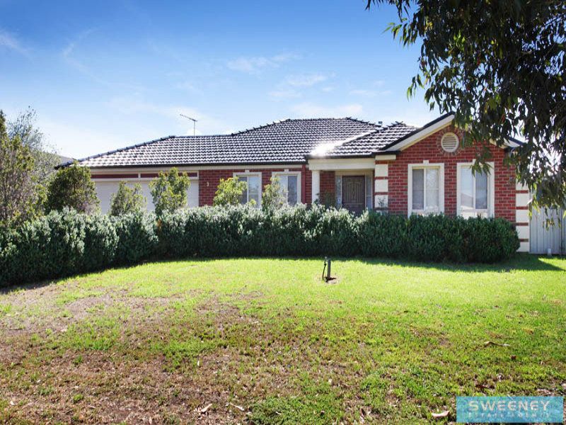 3 Naracoorte Drive, Caroline Springs - Thumbnail 2