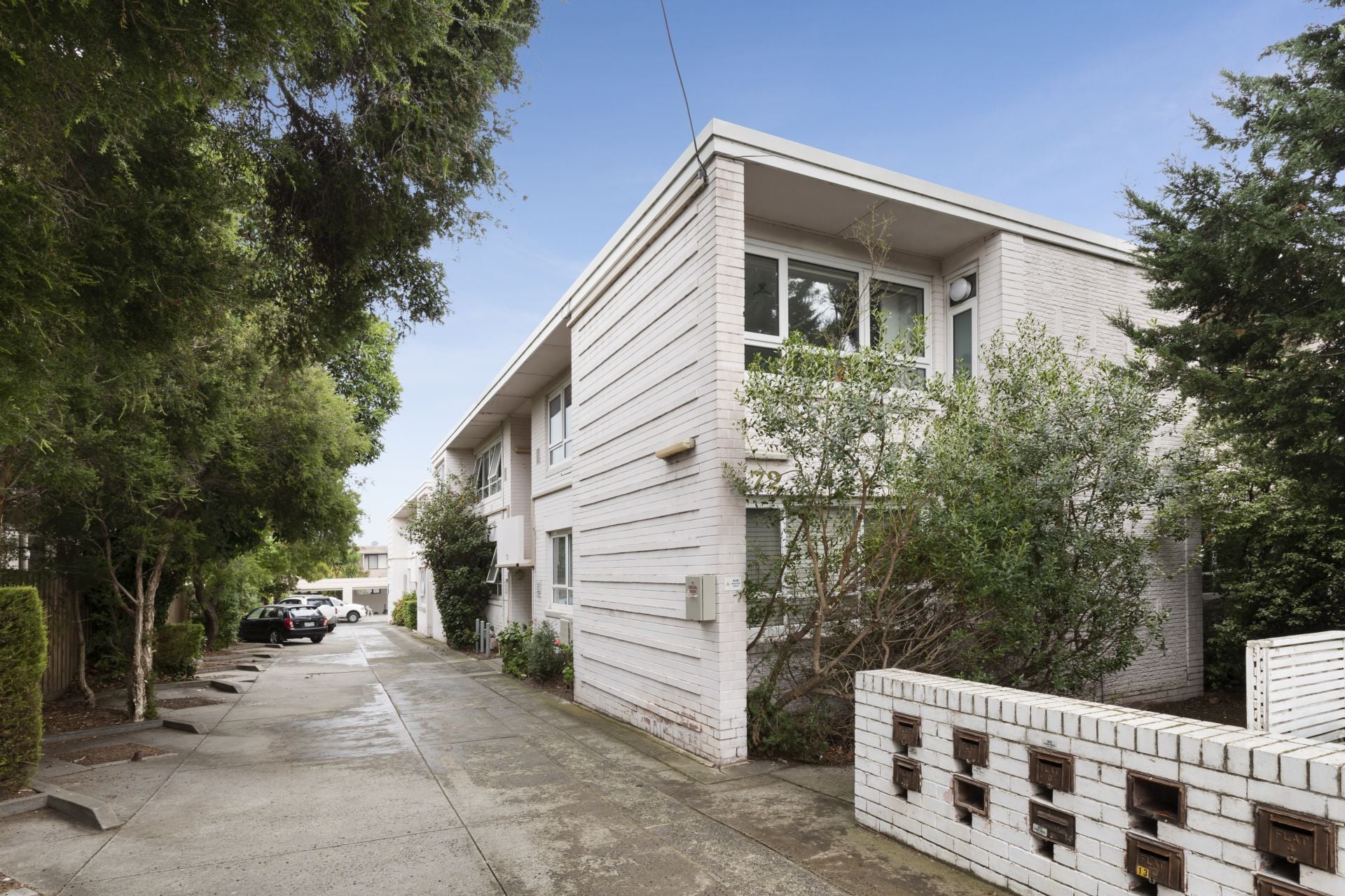 Modern Open-Plan Apartment Minutes Away from Penders Park!