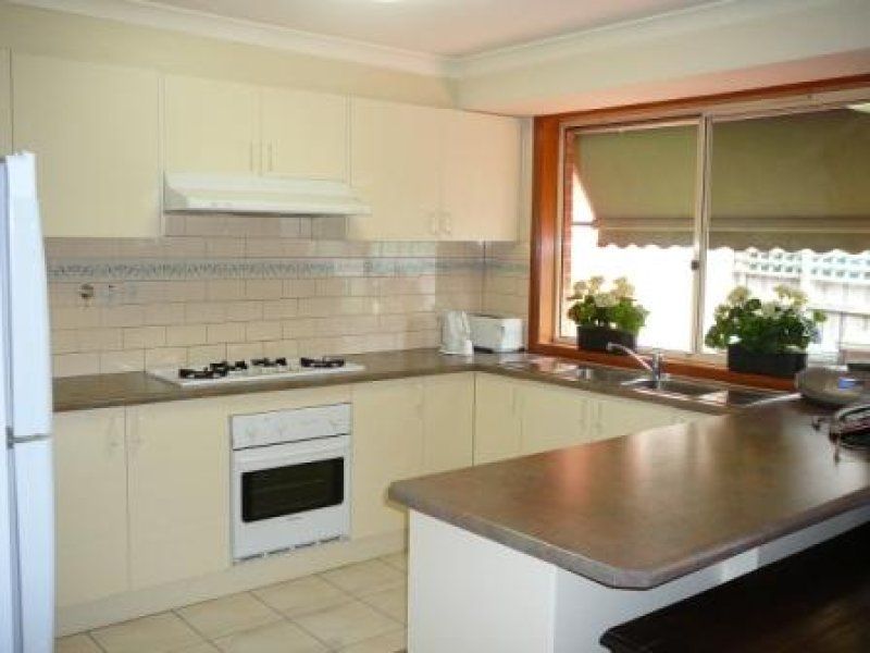 2/165 Blyth Street, Altona - Thumbnail 3