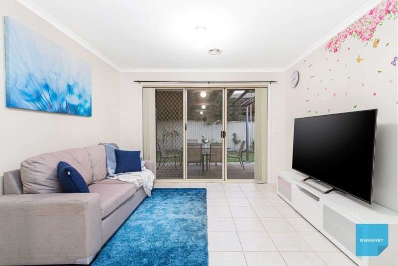 14 Macklin Way, Caroline Springs - Thumbnail 6