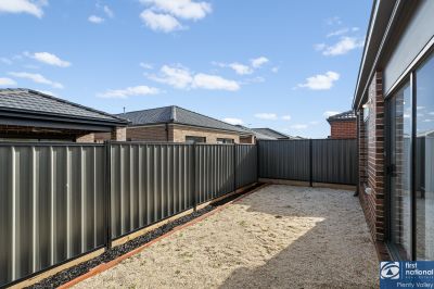 10 Dewpond Crescent Wollert, Wollert - Thumbnail 8