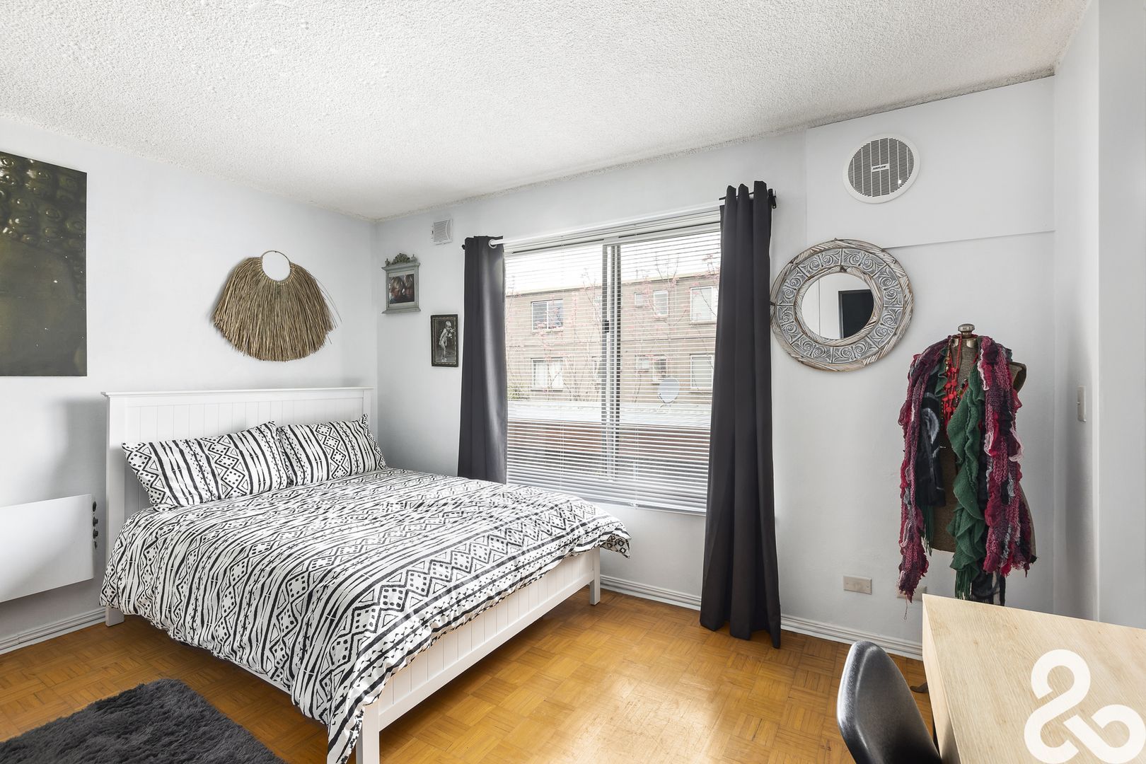 FULLY FURNISHED* & FRESHLY RENOVATED!