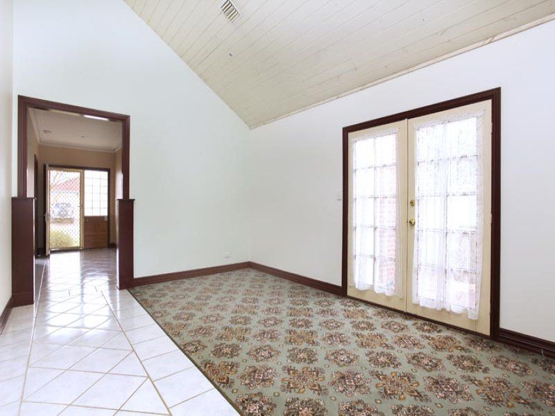 3 Hampstead Green, Caroline Springs - Thumbnail 5