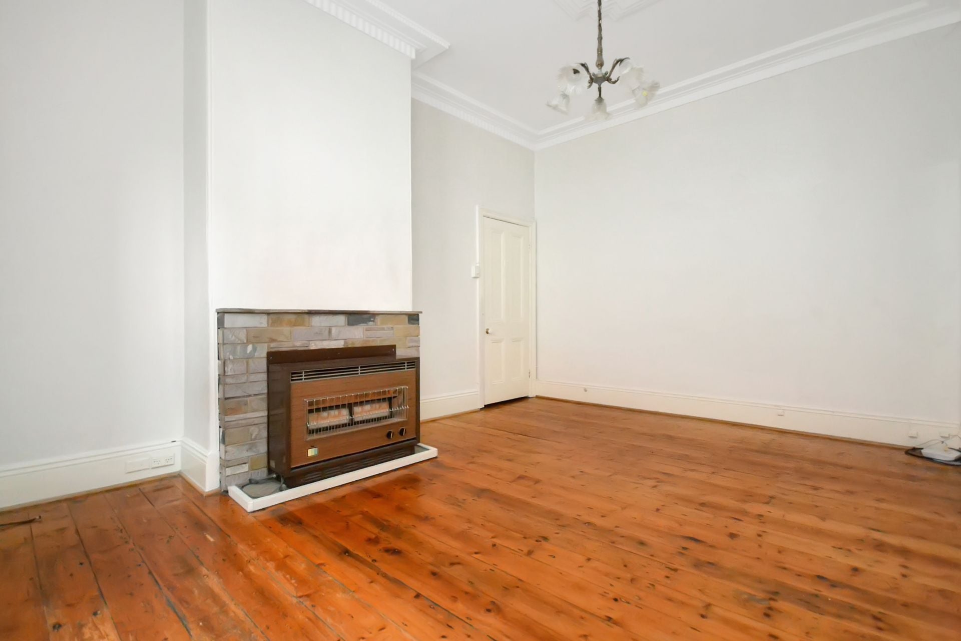 CHARMING TWO BEDROOM DELIGHT