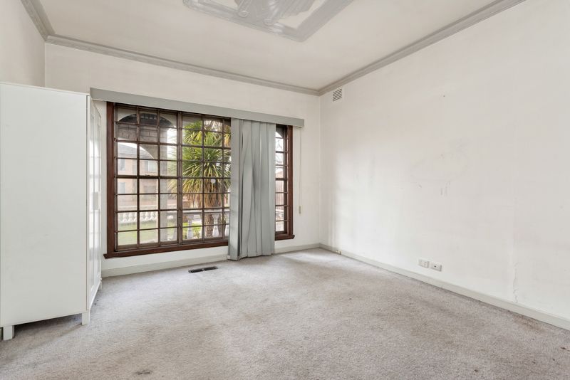 84 Summerhill Road, West Footscray - Thumbnail 8