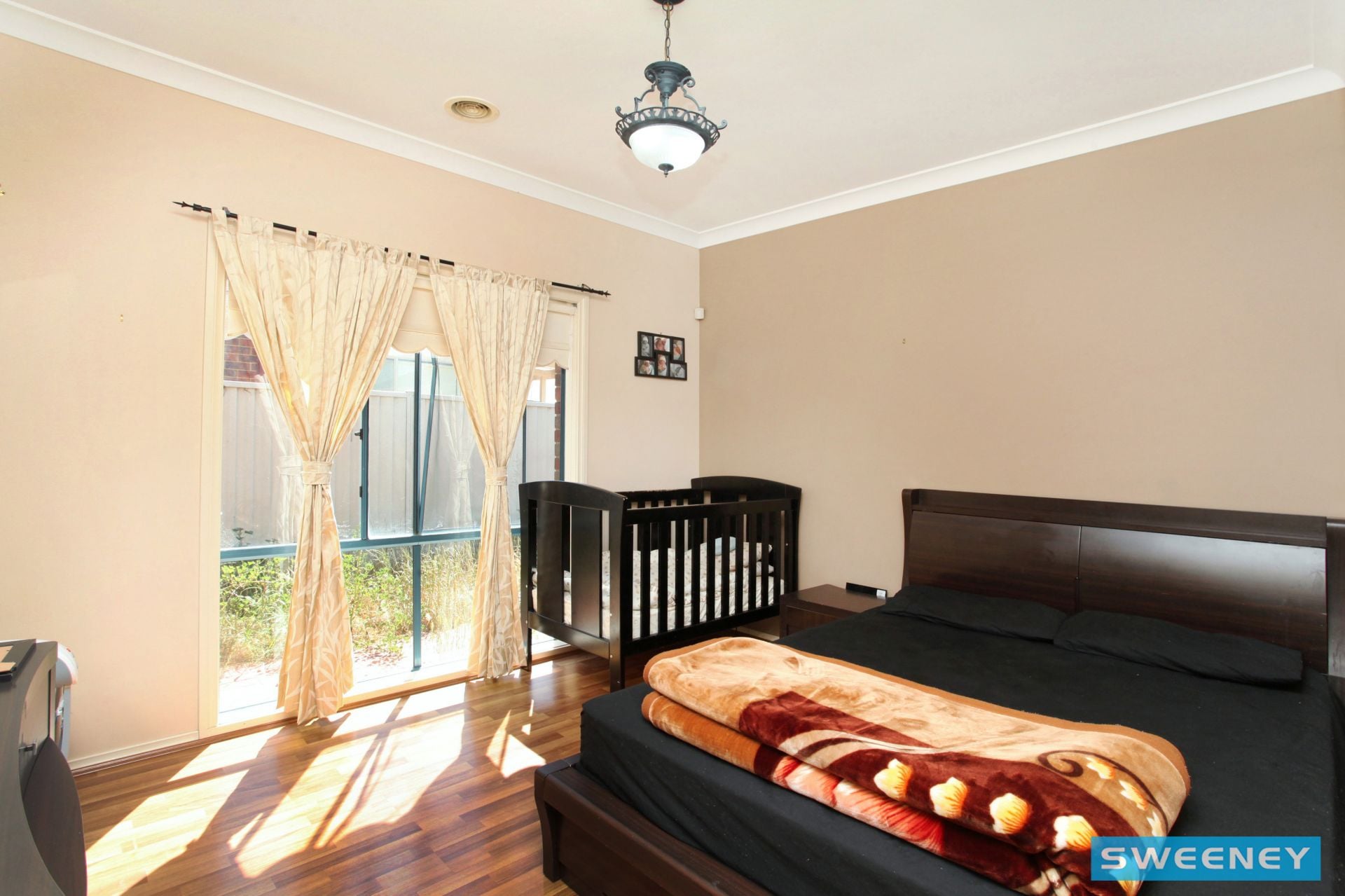 20 Macedon Close, Caroline Springs - Thumbnail 7