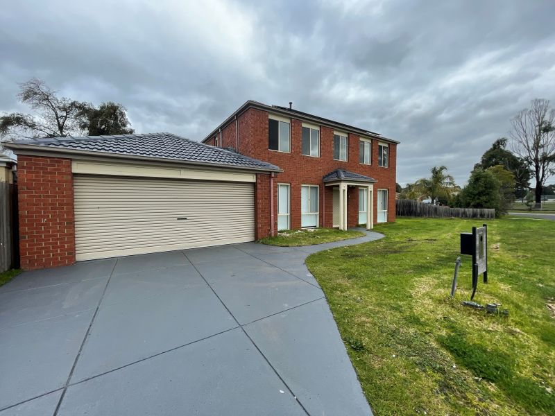 2 John Ryan Drive, South Morang