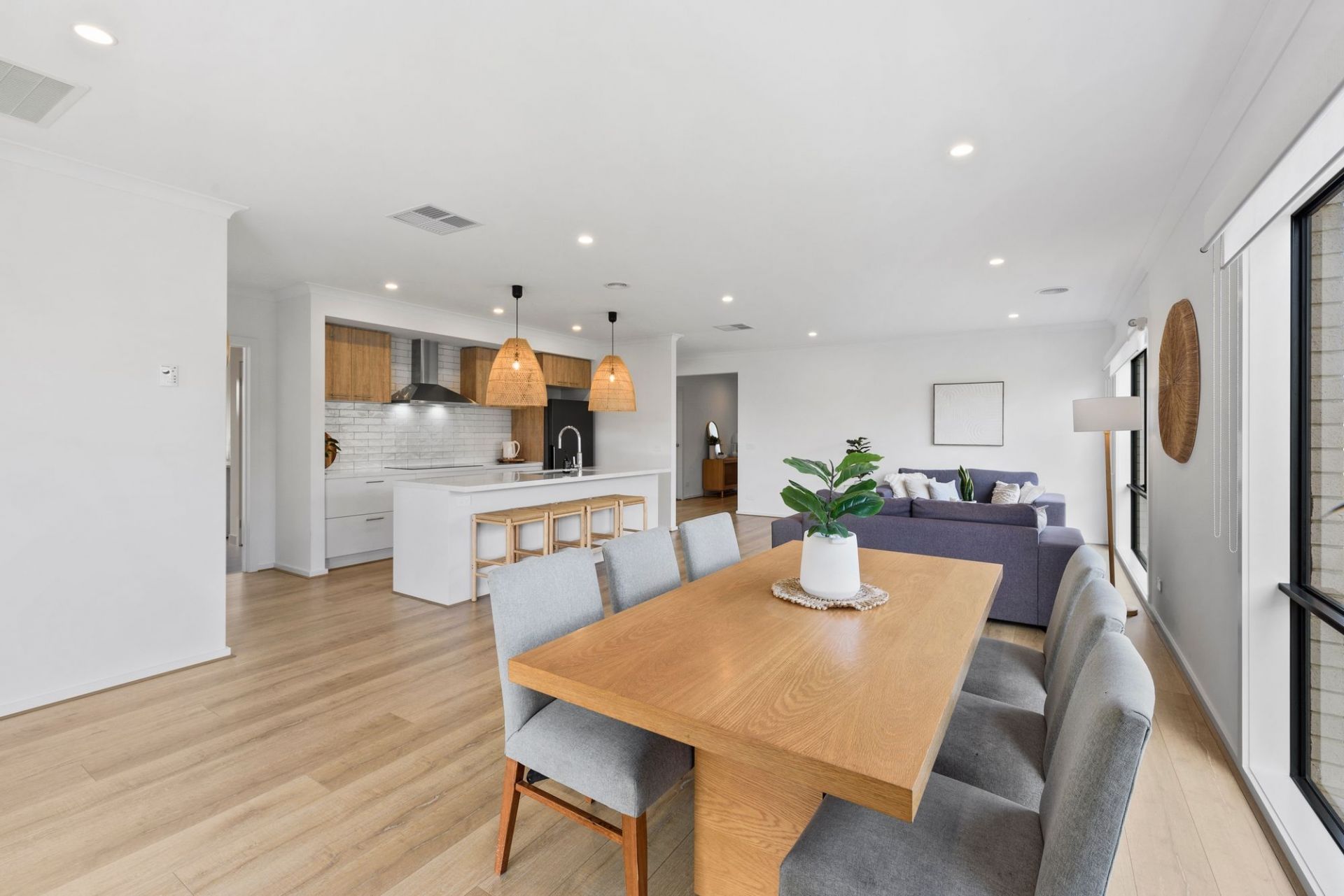 27 Holyhead Street Ocean Grove Vic, Ocean Grove - Thumbnail 3