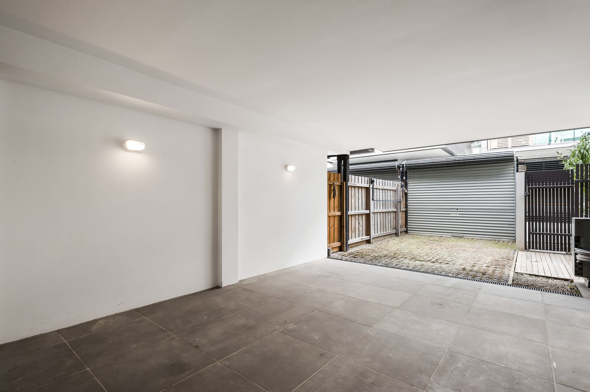 Real Estate For Sale 3A Carlisle Street Preston , VIC