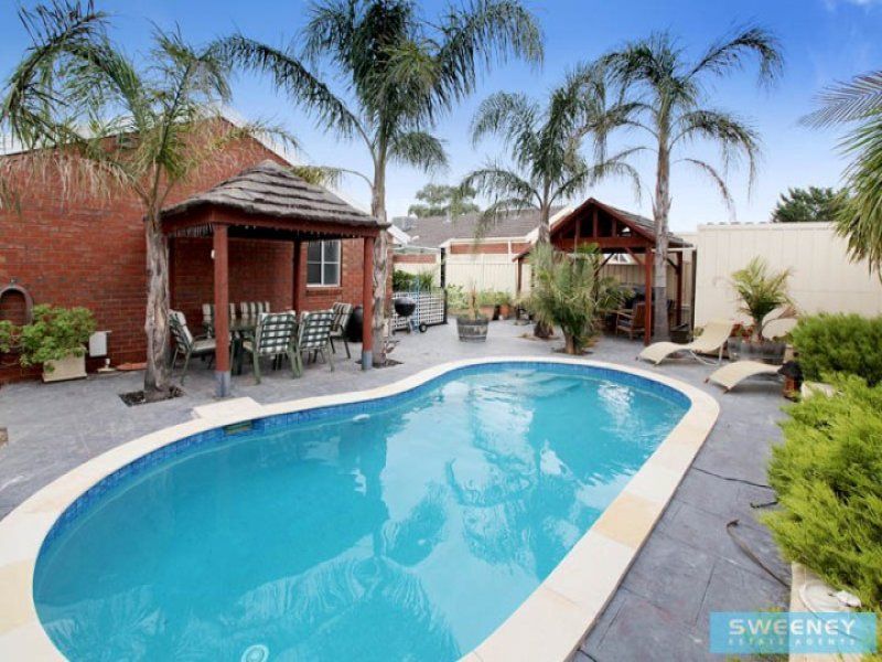 9 Chris Court, Hillside - Thumbnail 2