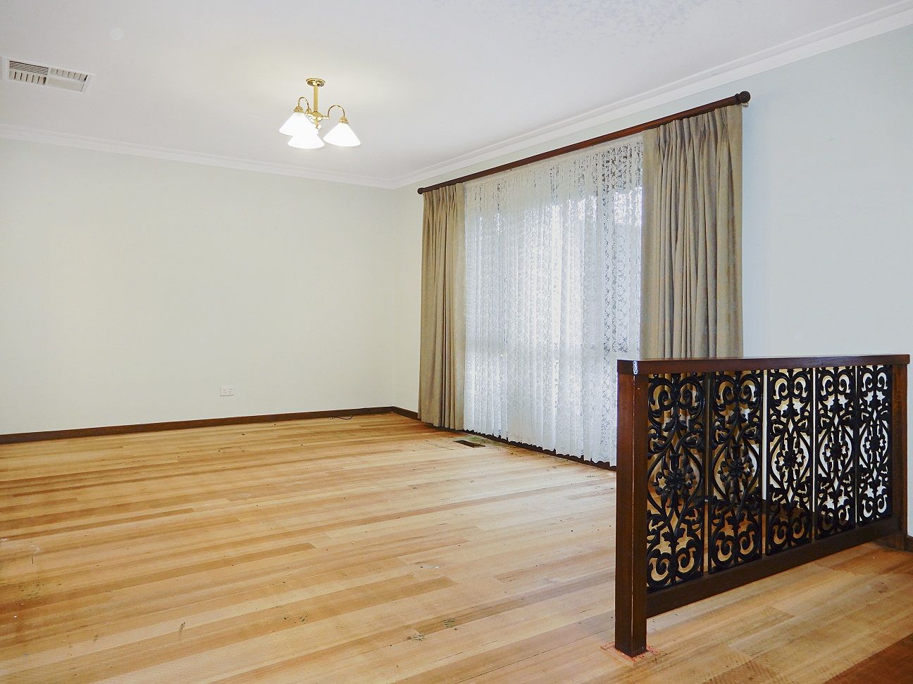 Spacious Living!!
