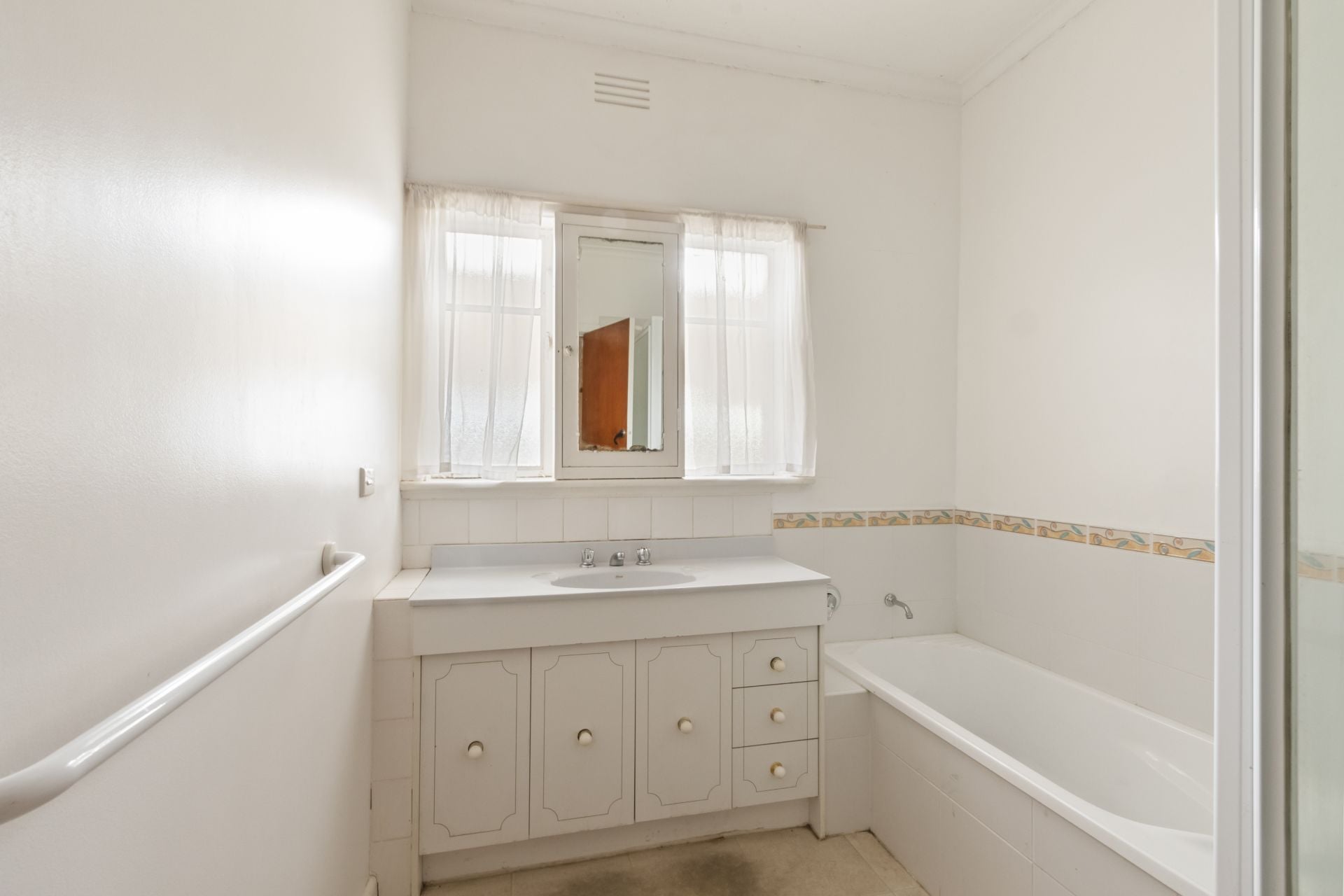 FOUR BED PLUS STUDY