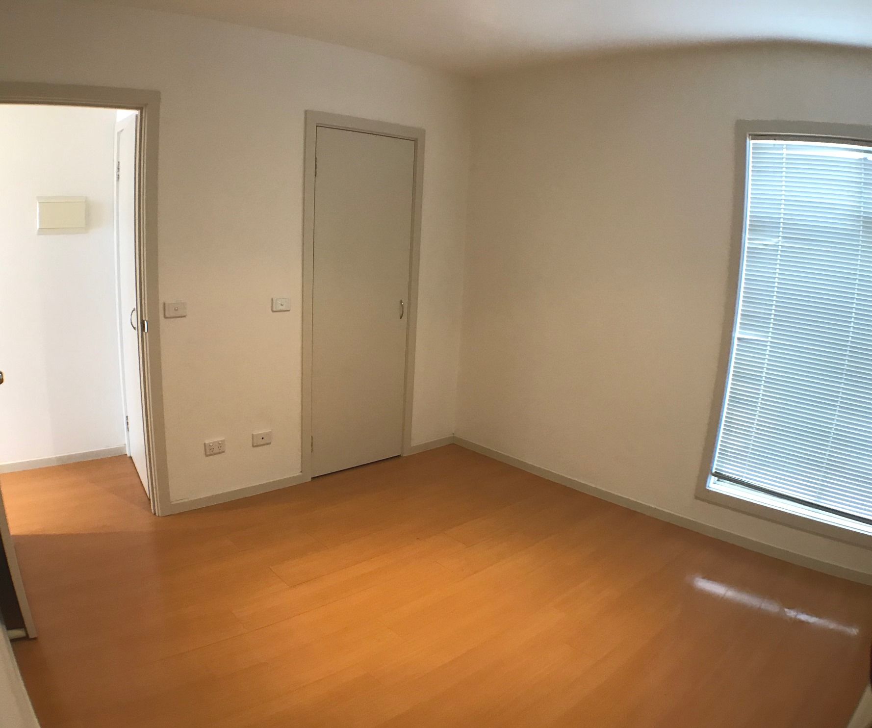 ONE BEDROOM STUDIO APARTMENT   *Insp Thu 21st Mar @ 3:45pm*