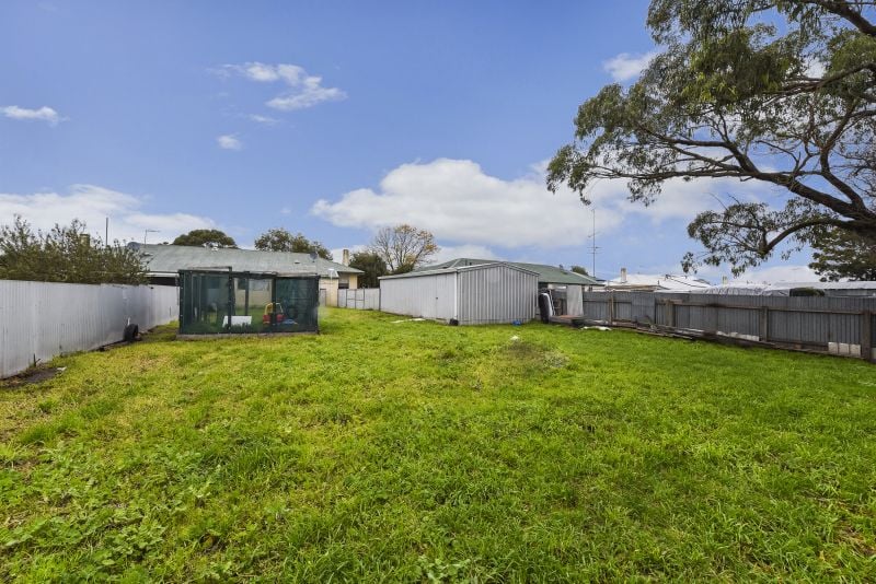 25 Douglas Street Mount Gambier SA, Mount Gambier - Thumbnail 2
